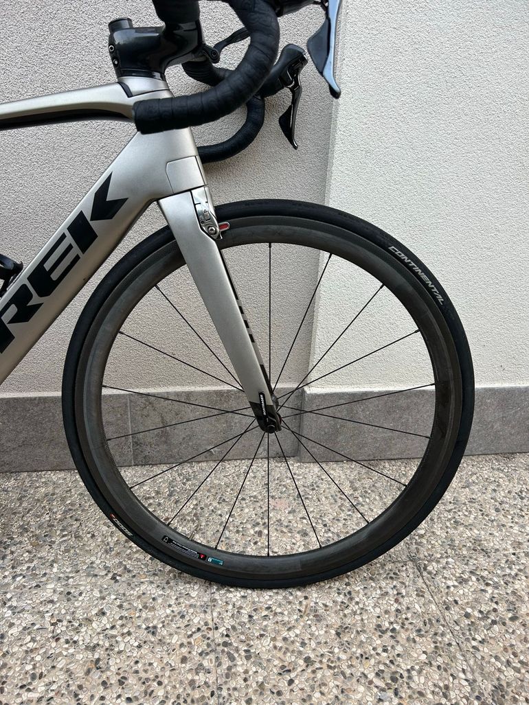 Použité Trek Madone 9.5 2017 2017 Road & Gravel — obrázek 9 z 12