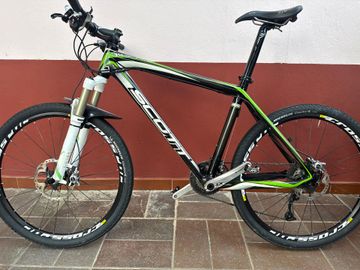 Used Scott Scale Shimano Deore XT 2010 Mountainbike, Black — image 2 of 6