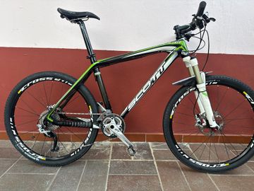 Used Scott Scale Shimano Deore XT 2010 Mountainbike, Black — image 1 of 6