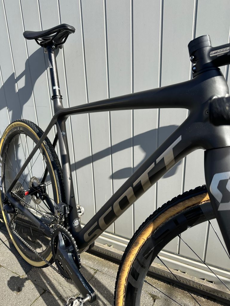 Scott 2x Addict Cx 2024 - cyclocross & gravel (advertentie 1) 2024 Road & Gravel d'occasion — image 8 sur 9