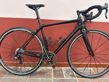 Used Trek Emonda Campagnolo Record 2017 Road & Gravel, Black — image 1 of 12