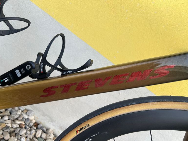 Stevens Izoard Pro Disc Di2 2023 2023 Road & Gravel d'occasion — image 16 sur 19