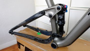 Brugt Trek Top Fuel 9.7 2018 Frameset 2018 Mountainbike — billede 9 af 16