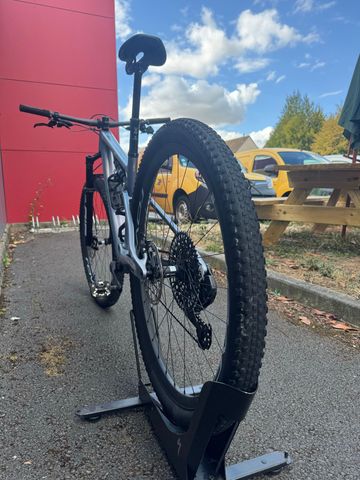 Tweedehands Specialized Epic 8 Pro 2026 2026 Mountainbike — afbeelding 4 van 4