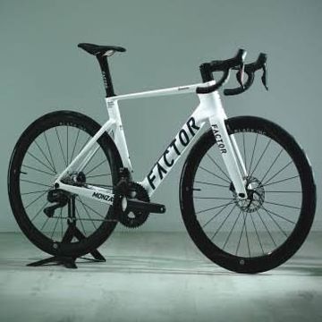 Použité Factor Custom SRAM Force eTap AXS 2026 Road & Gravel — obrázek 1 z 3