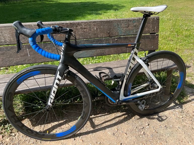 Used Giant Propel Advanced 2 2016 2016 Road & Gravel, Black — image 12 of 13