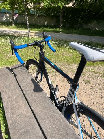 Used Giant Propel Advanced 2 2016 2016 Road & Gravel, Black — image 6 of 13