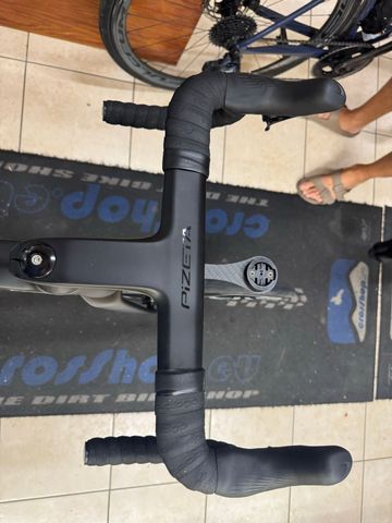 Použité Pizeta Custom Shimano Ultegra Di2 2026 Road & Gravel — obrázek 4 z 6