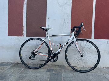 Used Felt F85 2009 2009 Road & Gravel, White — image 1 of 8
