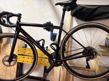 Specialized Aethos Expert 2021 2021 Road & Gravel de segunda mano, Negro — imagen 2 de 7