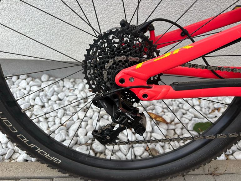 Specialized Camber Comp 29 2017 2017 Mountainbike d'occasion — image 3 sur 5