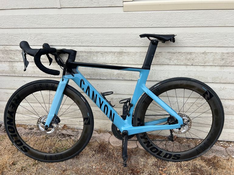 Canyon Aeroad CF SL 8 Disc 2022 2022 Road & Gravel d'occasion — image 2 sur 8