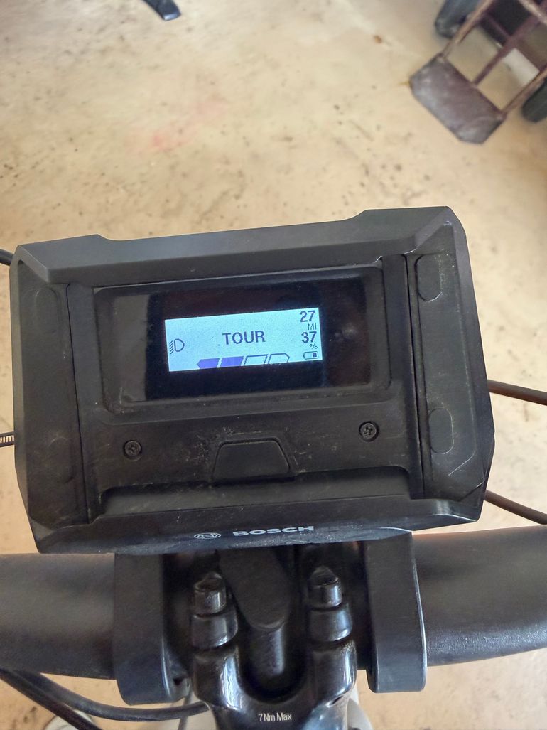Used Trek Allant + 8S 2022 Urban, Light Gray — image 7 of 12