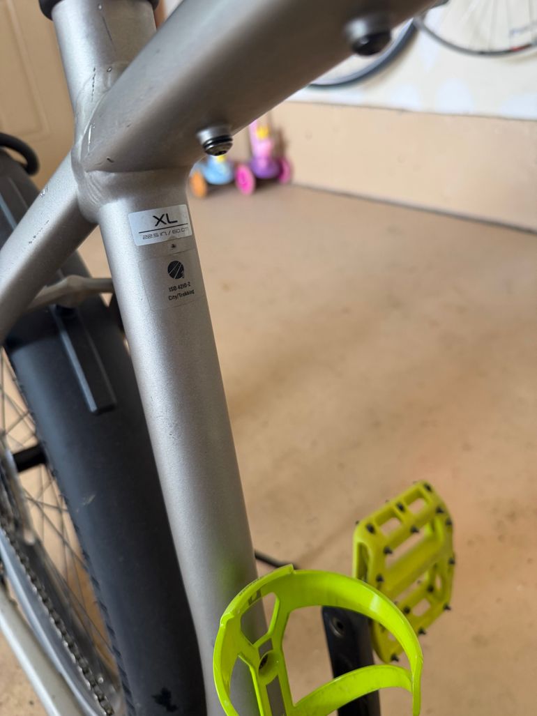 Used Trek Allant + 8S 2022 Urban, Light Gray — image 11 of 12