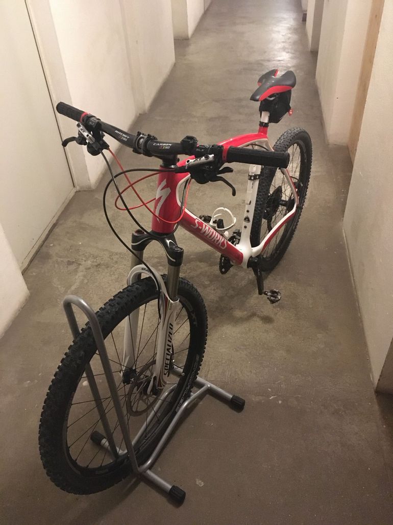 Used Specialized Custom Shimano Deore XT 2010 Mountainbike, Red — image 6 of 7