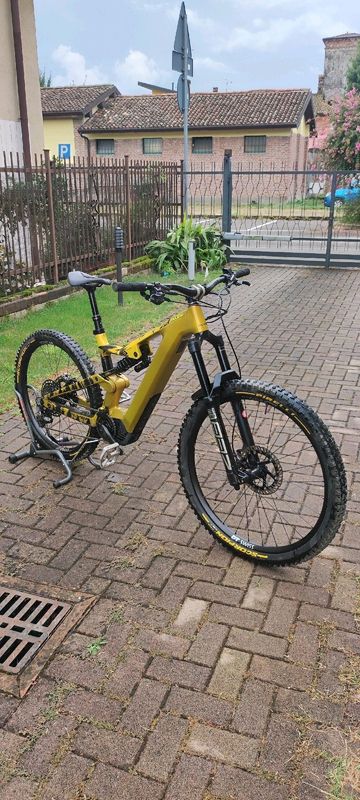 Used Flyer Uproc 6.6.50 2022 Mountainbike, Orange — image 2 of 3