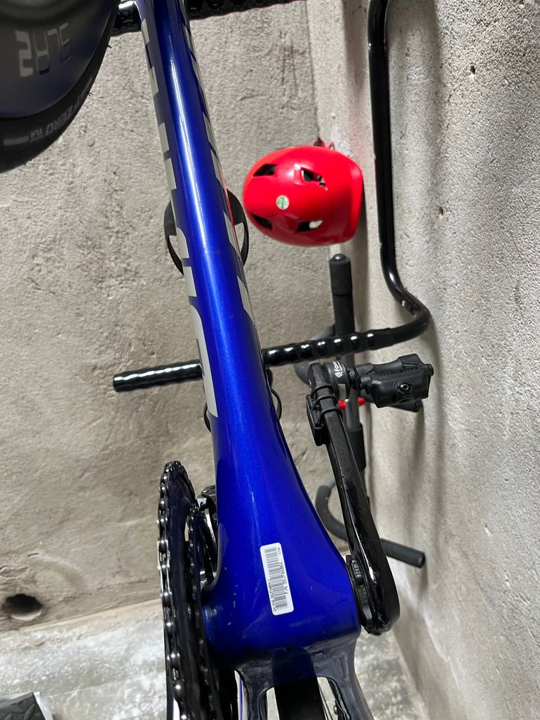Used Giant Propel Advanced 1 2024 2024 Road & Gravel, Blue — image 5 of 7