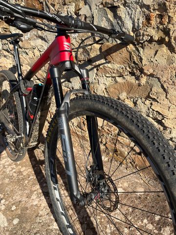 Berria BRAVO 5 2022 2022 Mountainbike d'occasion — image 5 sur 11