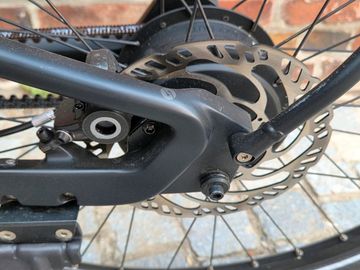Brugt SIMPLON CHENOA MAX CARBON Fully 2026 Urban — billede 4 af 26