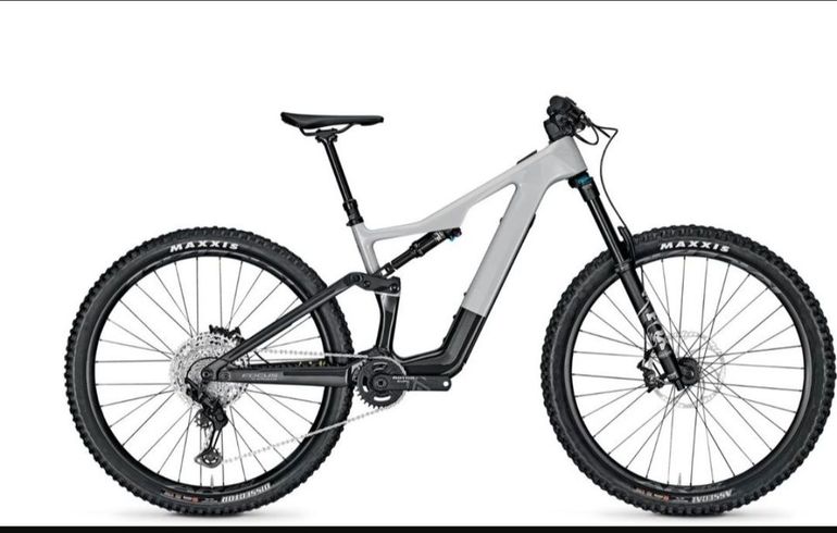 Used Focus Jam SL 8, 8 Custom Shimano Deore XT 2026 Mountainbike, Light Gray — image 3 of 3