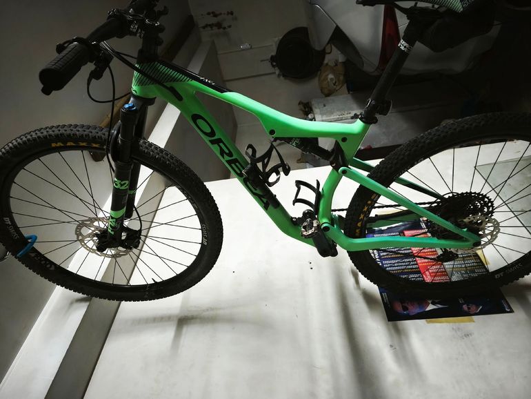 Orbea OIZ M30 2020 2020 Mountainbike usato, Verde — immagine 2 di 4