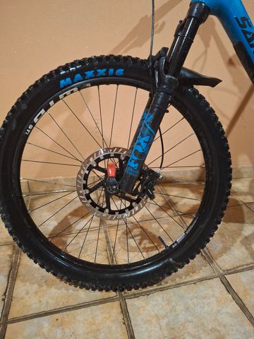 Tweedehands Santa cruz 50q0 5010c 2022 Mountainbike — afbeelding 2 van 4