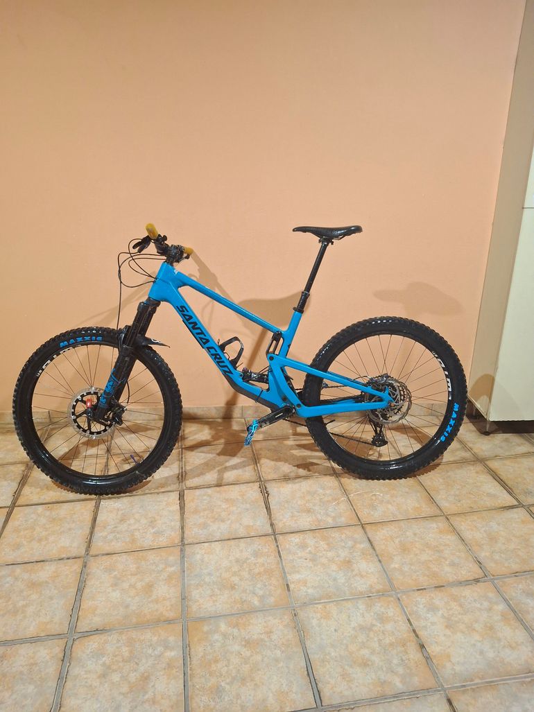 Tweedehands Santa cruz 50q0 5010c 2022 Mountainbike — afbeelding 1 van 4