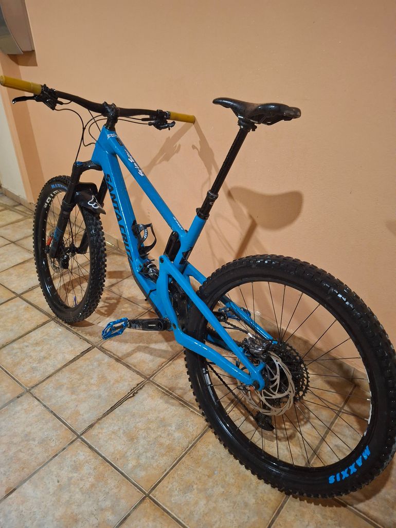 Tweedehands Santa cruz 50q0 5010c 2022 Mountainbike — afbeelding 4 van 4