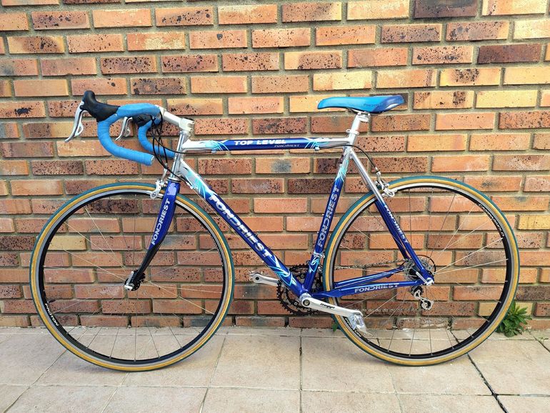 Tweedehands Fondriest Custom Other Campagnolo 2000 Road & Gravel — afbeelding 2 van 8