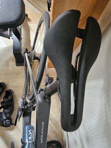 Brugt Trek Émonda SL 6 2024 2024 Road & Gravel — billede 6 af 10
