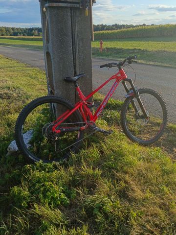 Mondraker Foxy 29 2019 2019 Mountainbike de segunda mano, Rojo — imagen 3 de 4