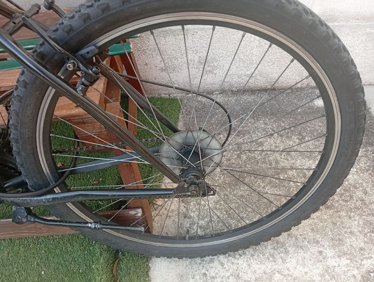 Used B’TWIN Custom Shimano Dura Ace scrivetemi se volete acquistarla 200€ trattabili 2009 Mountainbike, Black — image 4 of 4