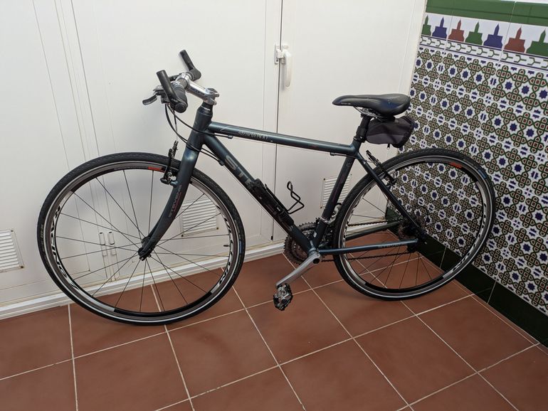 Stevens STRADA - 800 2011 Urban usato, Grigio chiaro — immagine 7 di 9