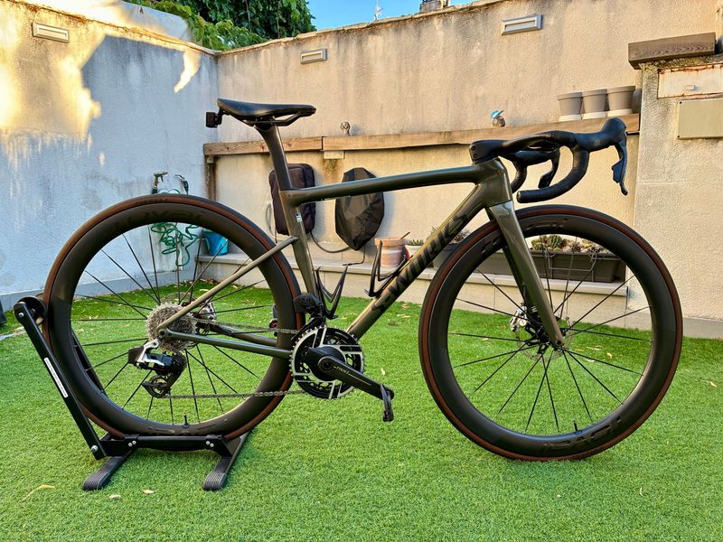 Used Specialized S-Works Tarmac SL8 - SRAM RED AXS 2026 2026 Road & Gravel