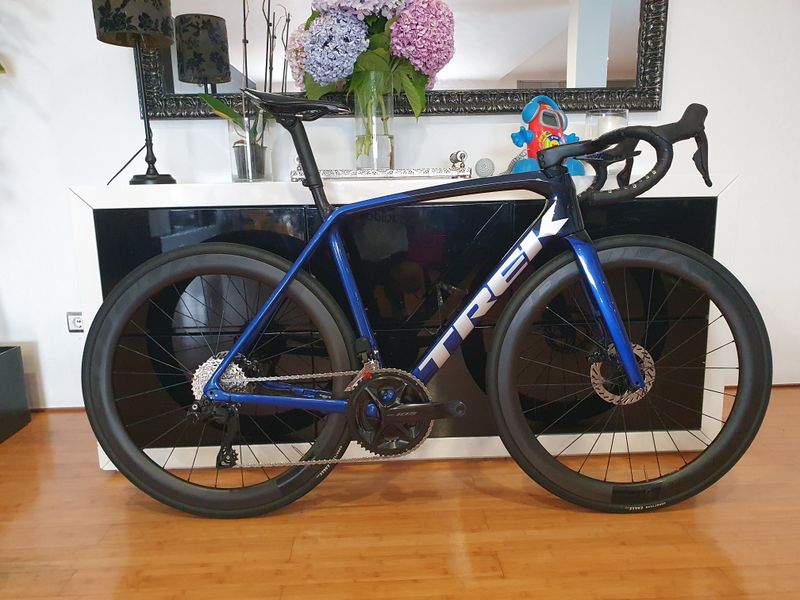 Used Trek Emonda Di2 24v 2023 Road & Gravel