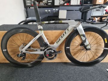Used Scott Foil RC Ultimate 2026 2026 Road & Gravel, Light Gray — image 1 of 13