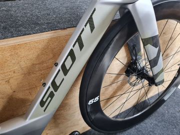 Used Scott Foil RC Ultimate 2026 2026 Road & Gravel, Light Gray — image 5 of 13