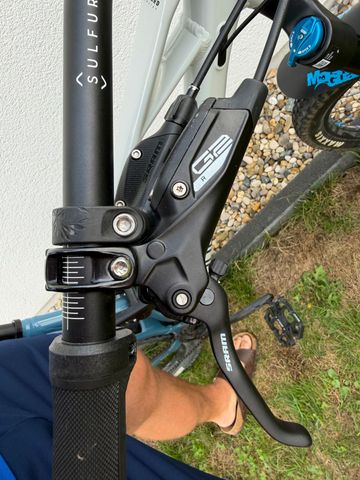 Used Mondraker FOXY 2024 2024 Mountainbike, Light Gray, 29 — image 6 of 7