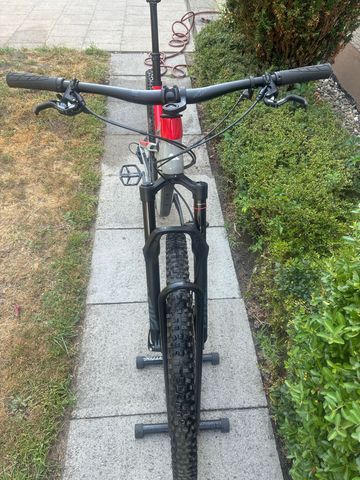 Gebrauchtes Canyon Neuron CF 8 2021 2021 Mountainbike, Hellgrau, 27.5, 29 — Bild 2 von 13