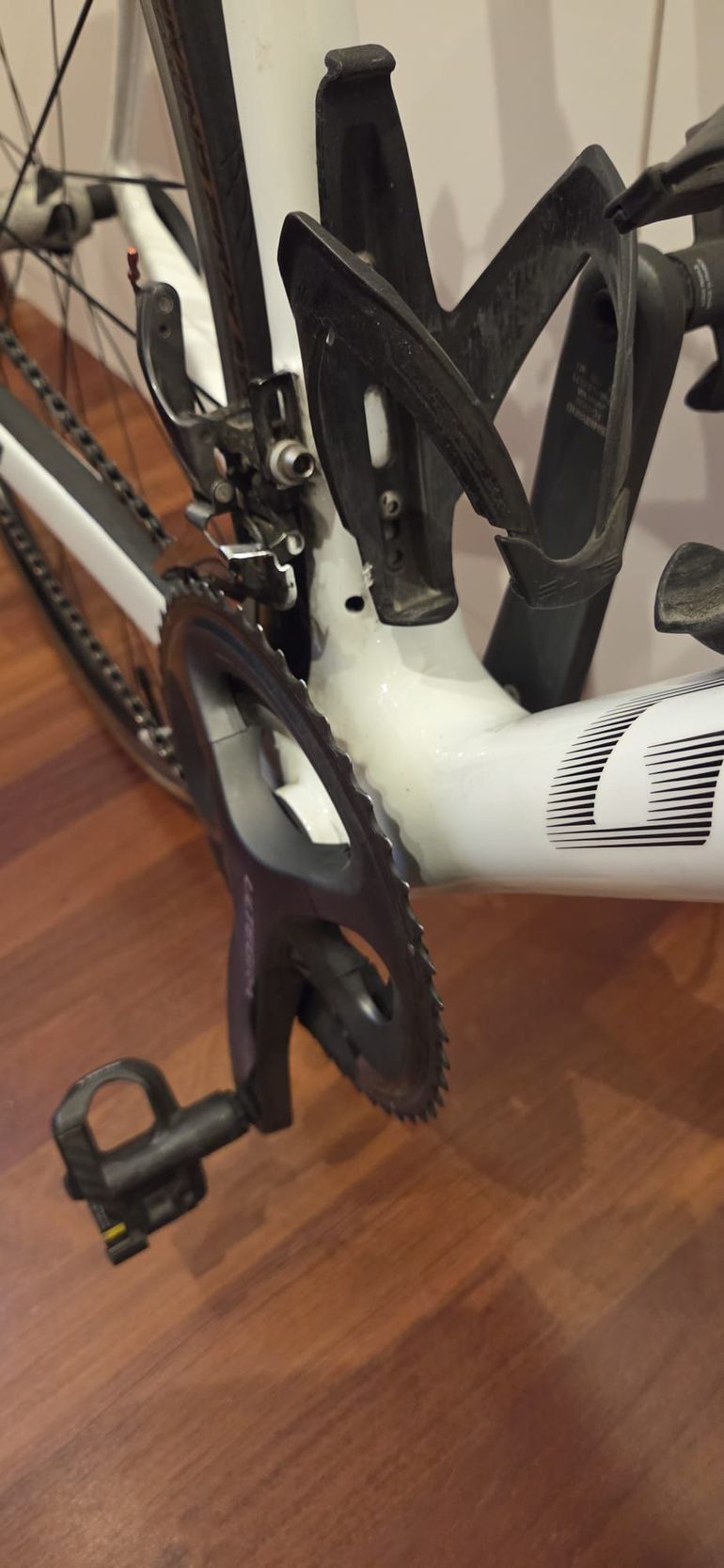 Used Ghost Nivolet E35 2015 Road & Gravel, White — image 3 of 14
