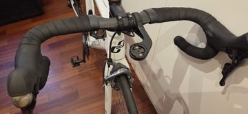 Used Ghost Nivolet E35 2015 Road & Gravel, White — image 8 of 14