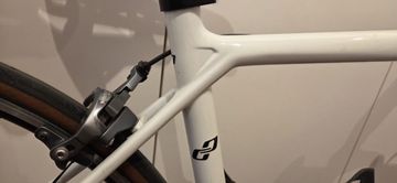 Used Ghost Nivolet E35 2015 Road & Gravel, White — image 13 of 14