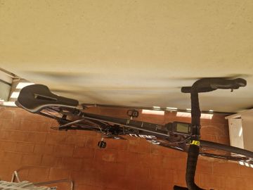 CUBE ATTAIN RACE 2024 2024 Road & Gravel d'occasion — image 5 sur 5
