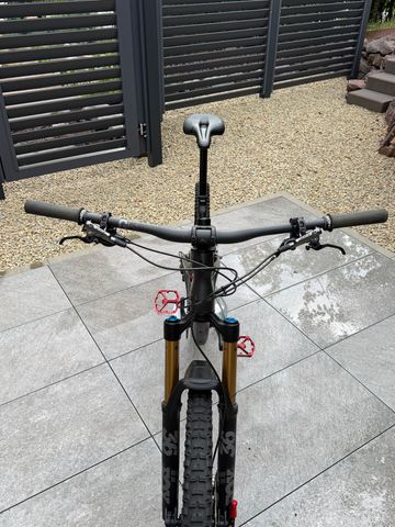 Używany Canyon Spectral CFR 9.0 2020 2020 Mountainbike — zdjęcie 4 z 10