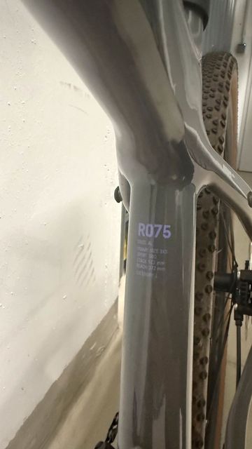 Used Canyon Grizl 7 2025 2025 Road & Gravel, Light Gray — image 10 of 34