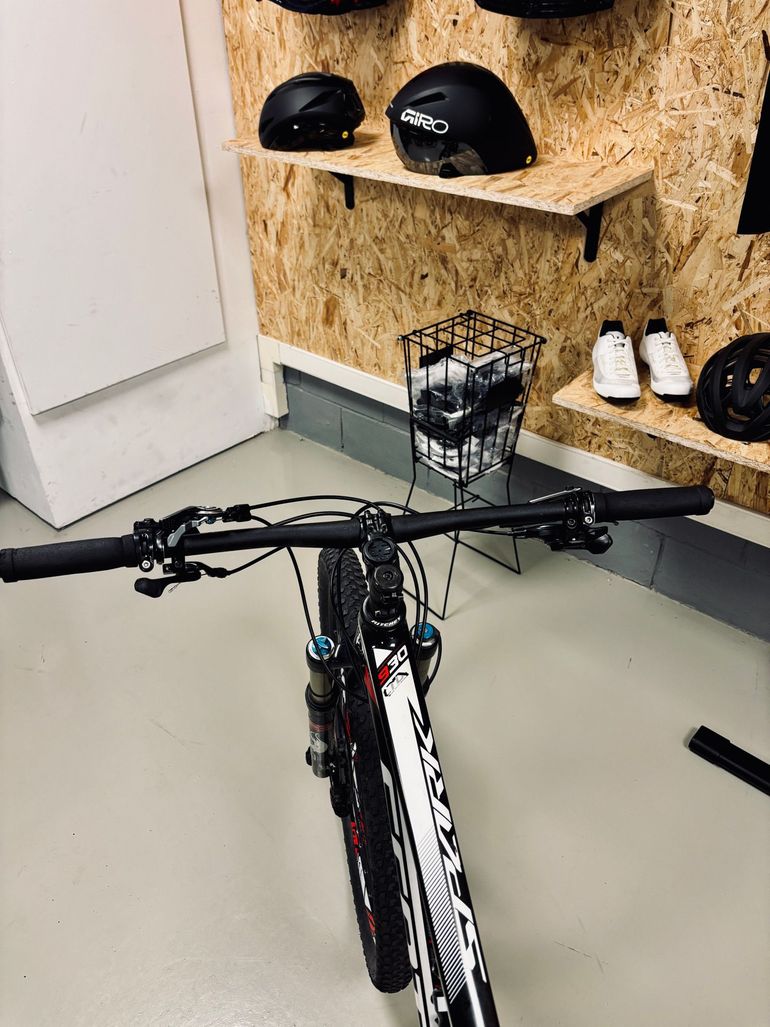 Used Scott spark 930 Custom SRAM GX Eagle 2021 Mountainbike, Black — image 10 of 13