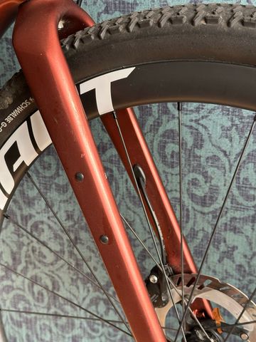 Giant Revolt Advanced 3 2022 2022 Road & Gravel d'occasion — image 16 sur 19