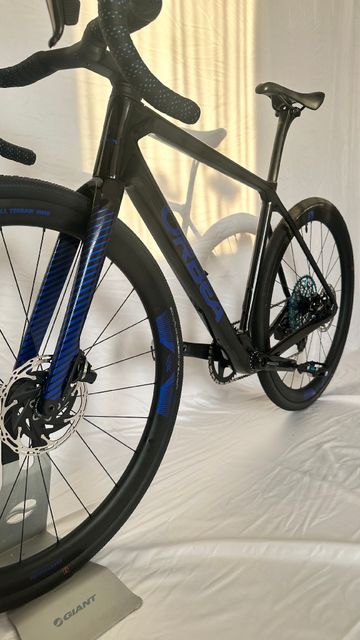 Used Orbea Terra Custom SRAM Force eTap AXS 2022 Road & Gravel, Black — image 6 of 12