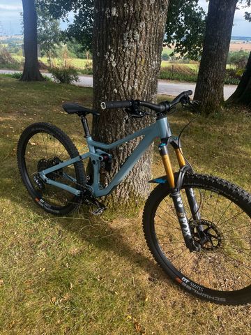 Used Rose Root Miller 3 2025 2025 Mountainbike, Blue, 29 — image 2 of 7