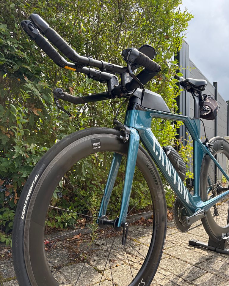 Canyon Speedmax CF 8.0 Di2 2019 2019 Road & Gravel usato, Verde — immagine 4 di 11